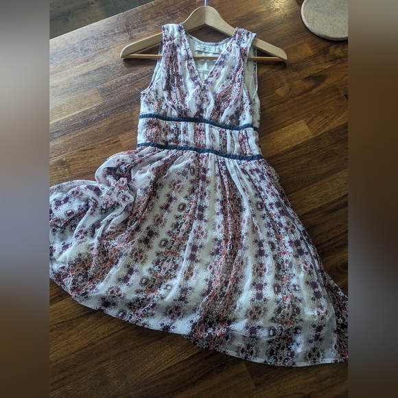 Abercrombie and Fitch Boho Floral print dress size xs - Picture 11 of 11